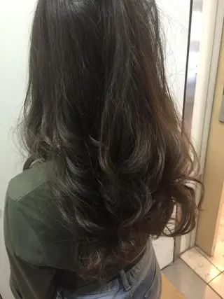 セミロング カラー 縮毛矯正×髪質改善 店長　DAITOのヘアスタイル