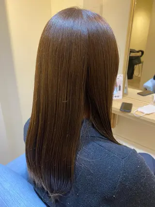 ロング カラー 金島 青のヘアスタイル
