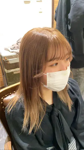 セミロング 前橋 姫奈のヘアスタイル