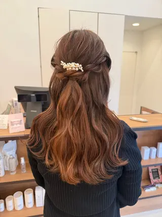 ロング ヘアアレンジ KEYMAN MEGUMIのヘアスタイル