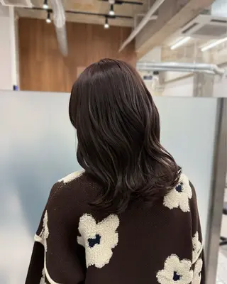 セミロング カラー 縮毛矯正+モテカラー 🎀✨MIHOのヘアスタイル