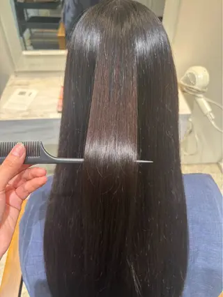 ロング 伊藤 花音のヘアスタイル