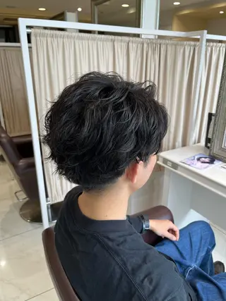 パーマ メンズ 佐々木 拓海のヘアスタイル