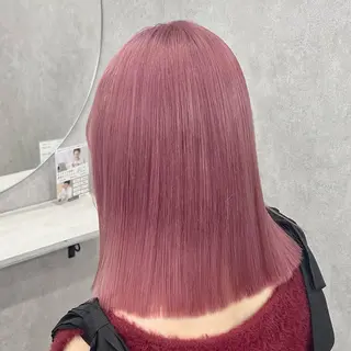 ミディアム カラー 澤木 愛美のヘアスタイル