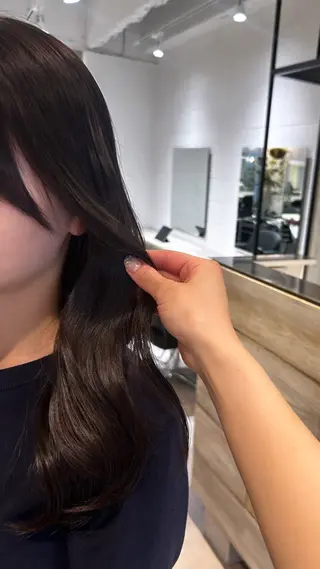 セミロング SAHO /縮毛矯正 /オリーブ🌿のヘアスタイル