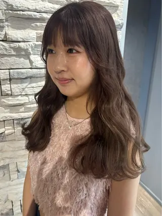 ロング Maki /透明感カラーのヘアスタイル