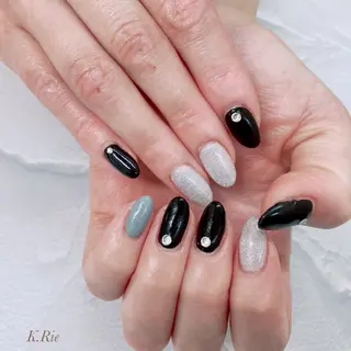 ネイル K. Rie minion 北浦和のネイルデザイン