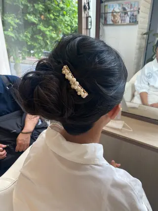 ミディアム 艶感🫧透明感カラー YUKARIのヘアスタイル