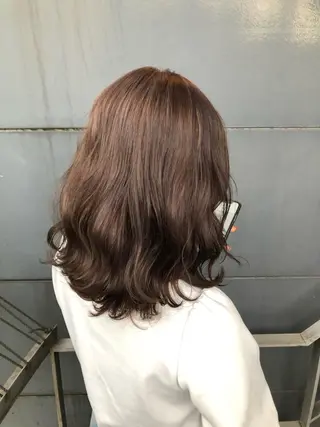 ミディアム カラー 女性リピ90%🍨 🩷佐藤みずきのヘアスタイル