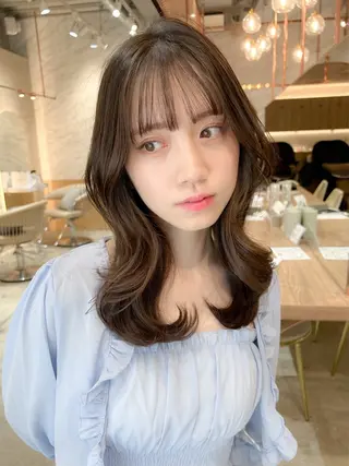 セミロング ハッシュカット/韓国 レイヤー/カハナのヘアスタイル