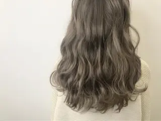 セミロング カラー メンズ レイヤー ウルフ 弓木啓輔のヘアスタイル