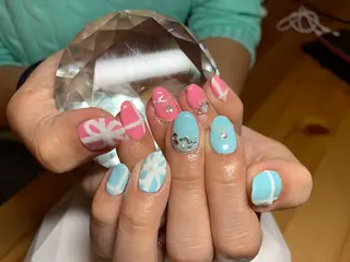 ネイル LAVISH nail salonのネイルデザイン