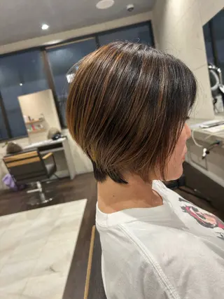 ショート 宮之本峻也/メンズ パーマ/透明感カラーのヘアスタイル