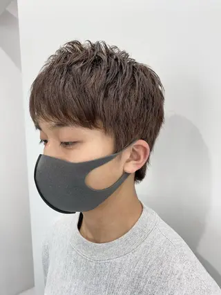 カラー メンズ 三戸 修平のヘアスタイル