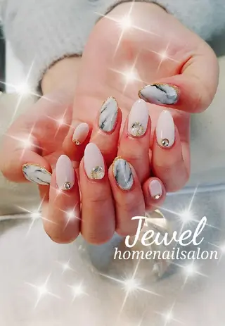 ネイル ＪＥＷＥＬ ＮＡＩＬのネイルデザイン