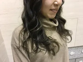 ロング レイヤーカット 川田くるみのヘアスタイル