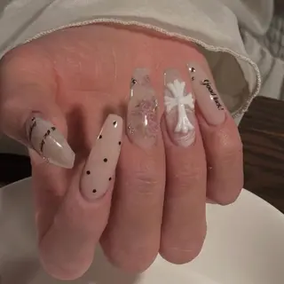 ネイル BERA NAILSのネイルデザイン