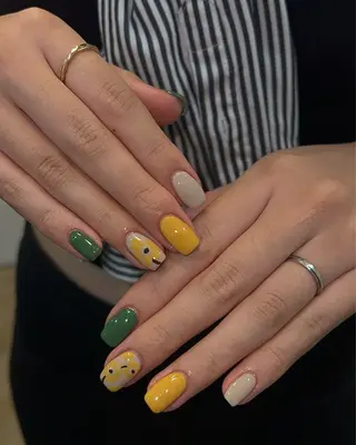 ネイル Miyagi Asamiのネイルデザイン