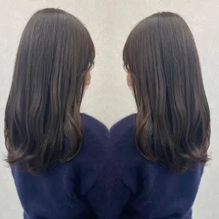 セミロング カラー tocca 💜石田愛結💜のヘアスタイル