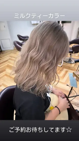 ミディアム カラー パーマ ヘアアレンジ ハイトーン特化🤍 浦住のヘアスタイル