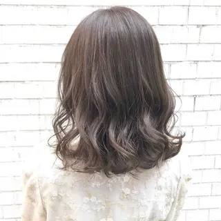 セミロング カラー ヘアアレンジ 🩰透明感カラー♡ UTA🩰のヘアスタイル