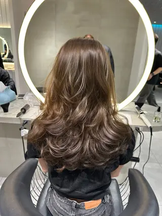 ミディアム コウスケ/ ハイトーン/韓国ヘアのヘアスタイル