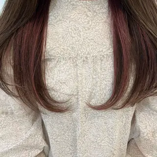 ロング カラー 濱地 美乃理のヘアスタイル