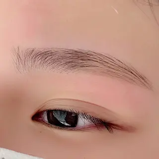 アイブロウ グランアイ𑁍 船橋北口店菊間のマツエク・マツパデザイン