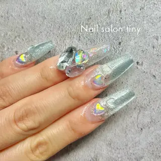 ネイル Nail salon tiny🩵のネイルデザイン
