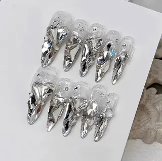 カラー AIN Nailのネイルデザイン