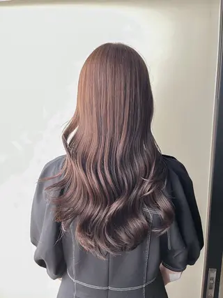 ロング カラー 似合わせベージュ 🍯ayumi🍯のヘアスタイル