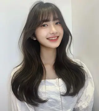 セミロング 酸性縮毛矯正 Coreすずのヘアスタイル