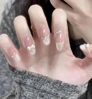 ネイル Pure&Rich Nailのネイルデザイン
