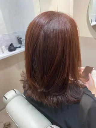 ミディアム チナツ ，のヘアスタイル