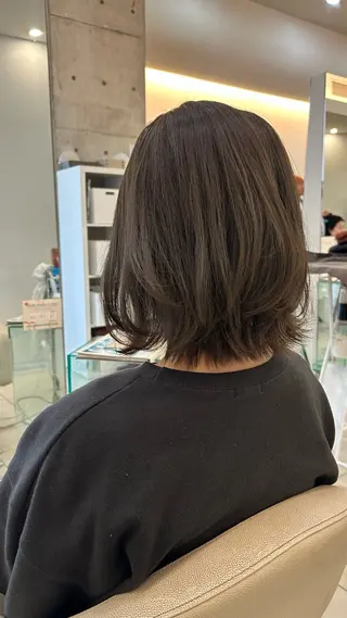 ミディアム 🍀似合わせ透明感 カラーアヤナ🍀のヘアスタイル
