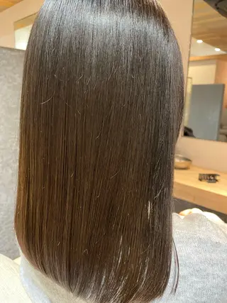 セミロング カラー Nao 🌷髪質改善🌷のヘアスタイル