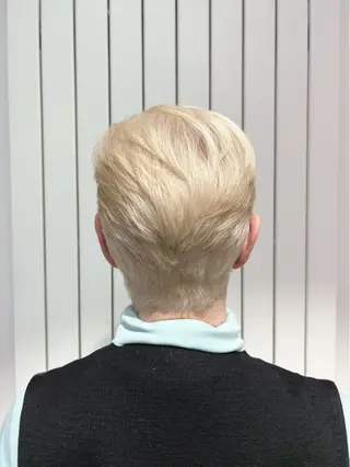 ショート ちあい🌈 アトリエJDパリのヘアスタイル