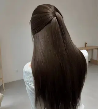 ロング カラー AHNKISM所属・髪質改善/艶カラー HANAのヘアスタイル