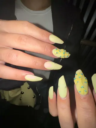 ネイル MITSUKI🪡 海外/個性派/ロングのネイルデザイン