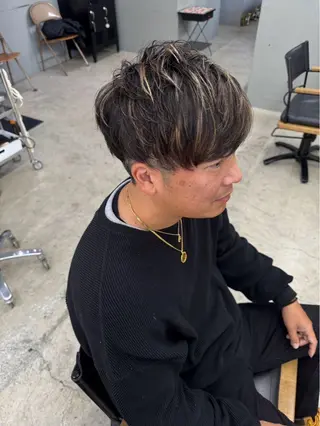 ショート カラー メンズ メンズ専門サロン wokeのヘアスタイル