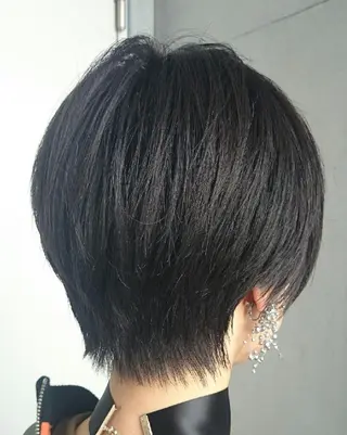 ショート 大人ショートのスペシ ャリスト✨️井上雄輝のヘアスタイル