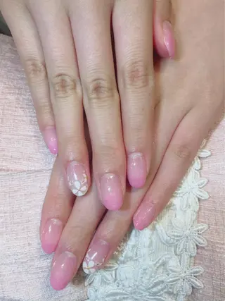 ネイル ビジューバイアクイユ ネイルズ　東中野店のネイルデザイン