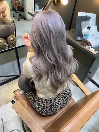 ロング カラー unique RINNEのヘアスタイル