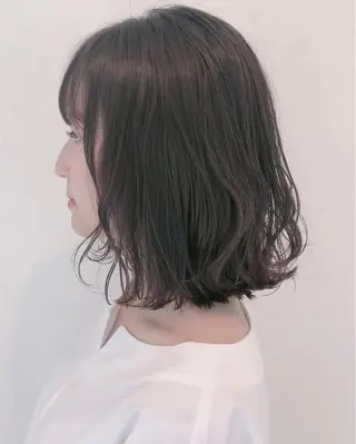 ミディアム カラー 伊藤 さやかのヘアスタイル