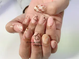 ネイル アトリエ ラヴィエベルのネイルデザイン