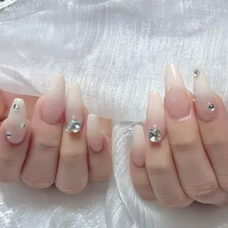 ネイル 櫻井 ナナのネイルデザイン