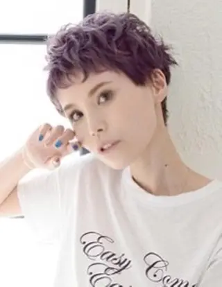 ショート カラー 高槻裕二 ショートボブ縮毛矯正のヘアスタイル