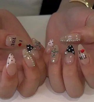 ネイル Luna Nailsのネイルデザイン