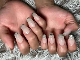 ミディアム ネイル ✴︎ Delightのネイルデザイン