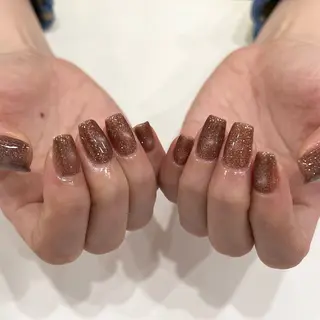 ネイル SHIORI🐈‍⬛ 韓国⌇ワンホンネイルのネイルデザイン